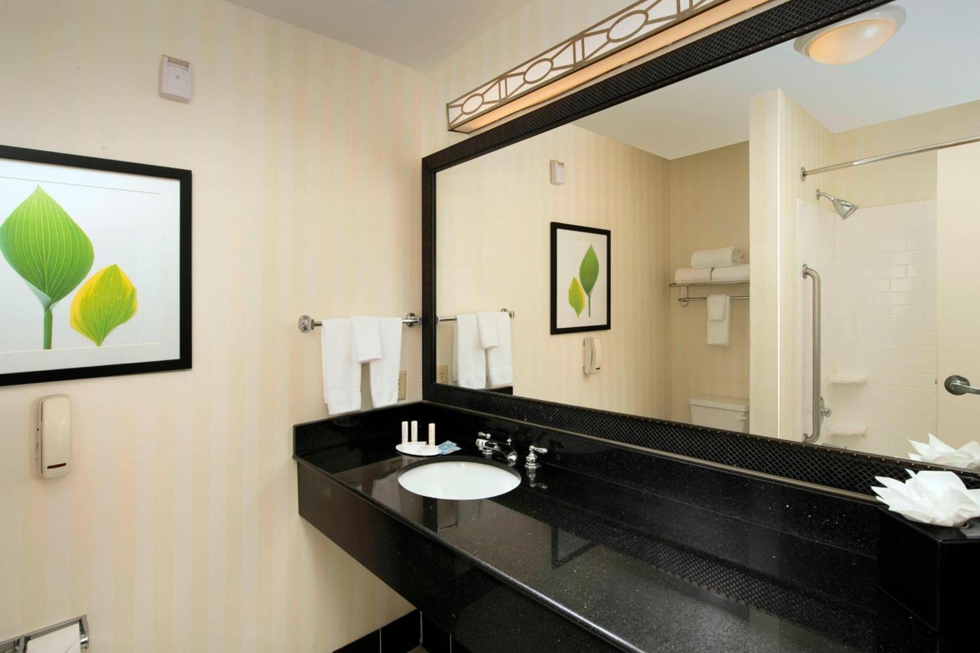 Fairfield Inn & Suites Weatherford Bagian luar foto